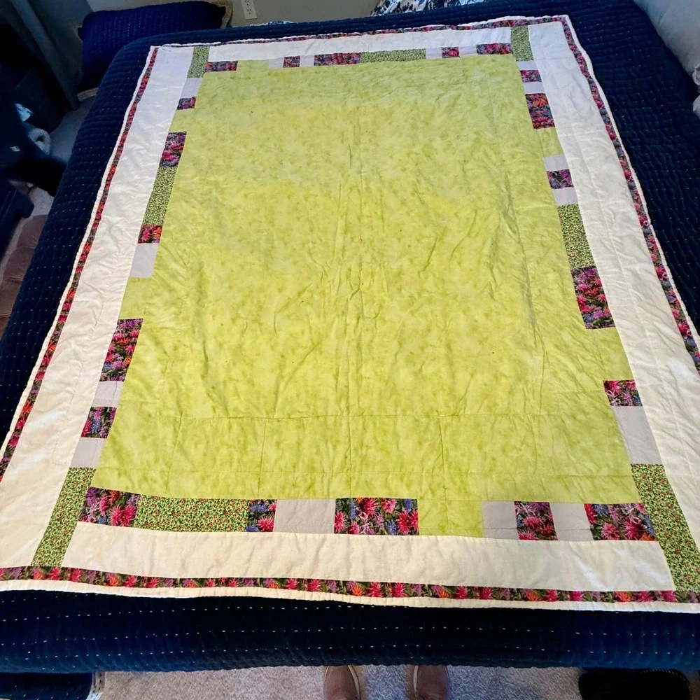 Quilt Two Adorable Kittens Pink Flowers Log Cabin Design Cozy Blanket 64